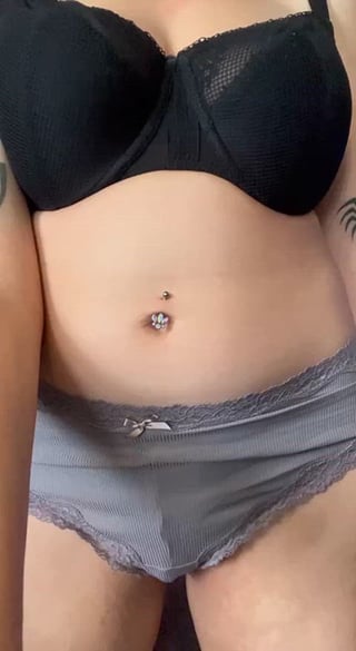 Cheating goth ex-wife reveals saggy milf breasts