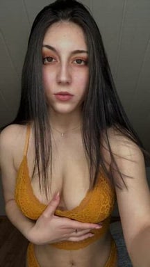 I want to fuck one lucky Redditor. Who wants to be the one?