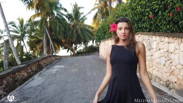 Melena Maria Rya snatch Upskirt