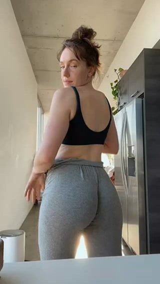 A juicy behind that will make you want to slide every inch of your meat in it [BA]