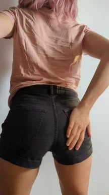 Clap My ass And Pinch My Long Nipples