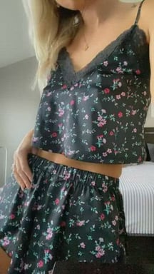 Can I be your wake-up call