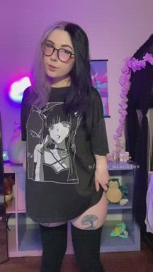 Oversized tee with nothing underneath