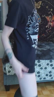 Need help decorating ;)