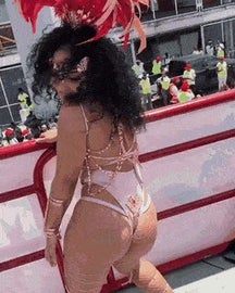 Shenseea shaking that butt at carnival