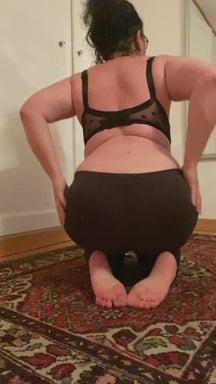 Raise your hand if you'd love to see me naked