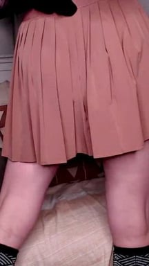 Hubby dared me to pull my skirt up without panties for Reddit