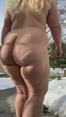 A morning stroll with fiance