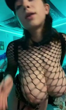 Biggest tits you can see today  ( full Vid In Comments )