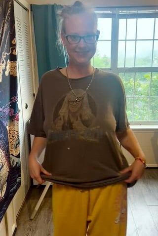 Forget work, stay naked with me all day